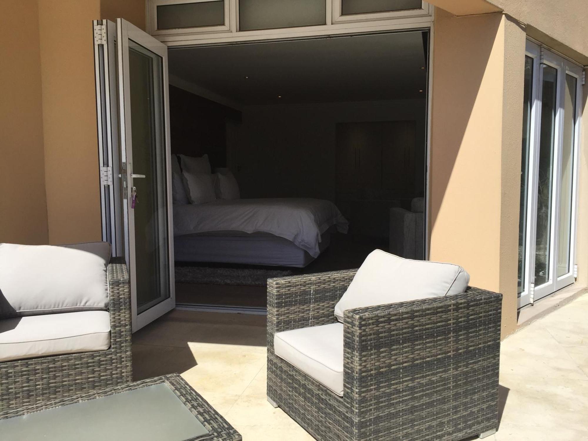 Gull On The Bay Boutique 5* Bloubergstrand